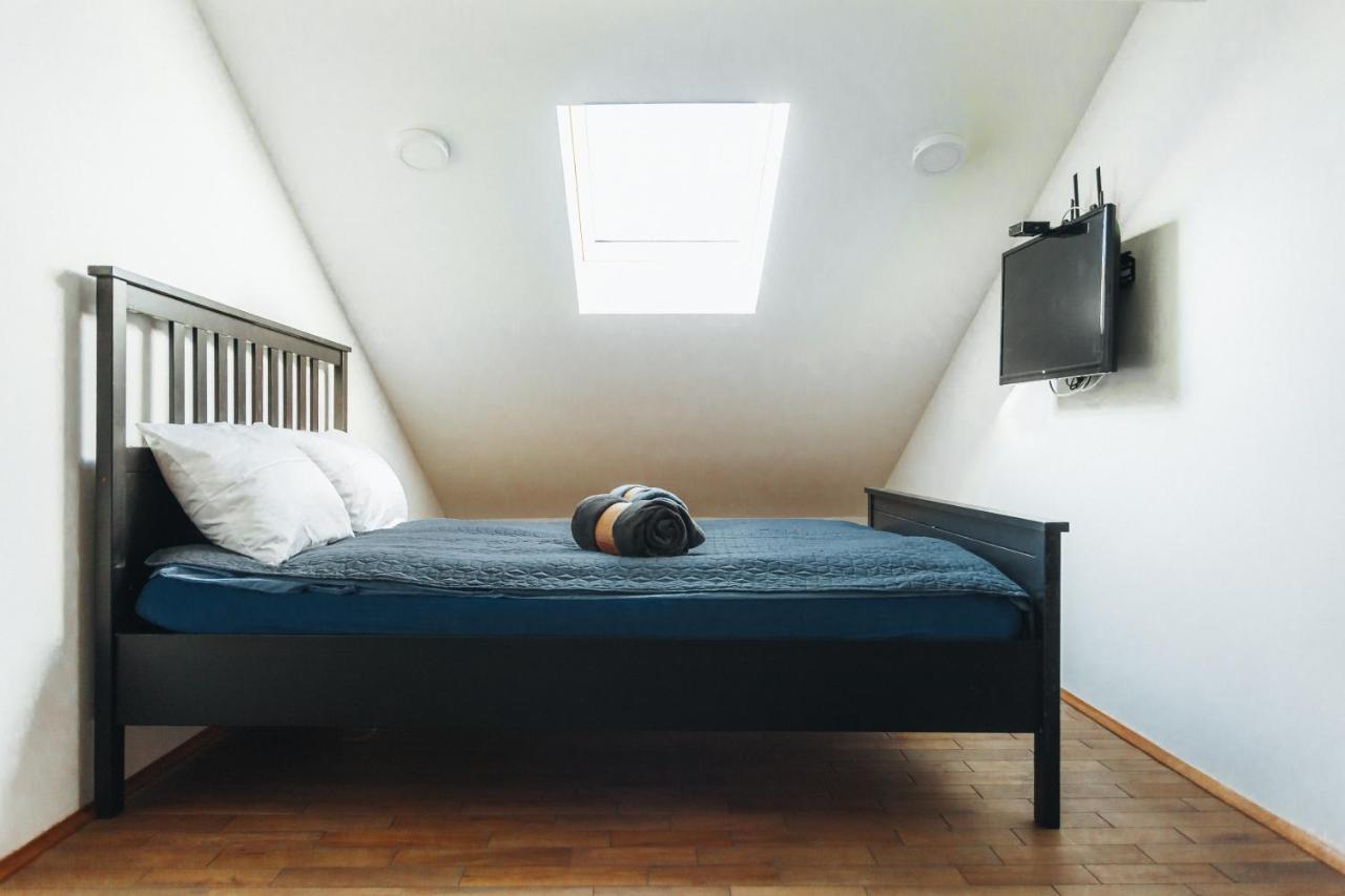 Backspace Apartments วรชาซ ภายนอก รูปภาพ