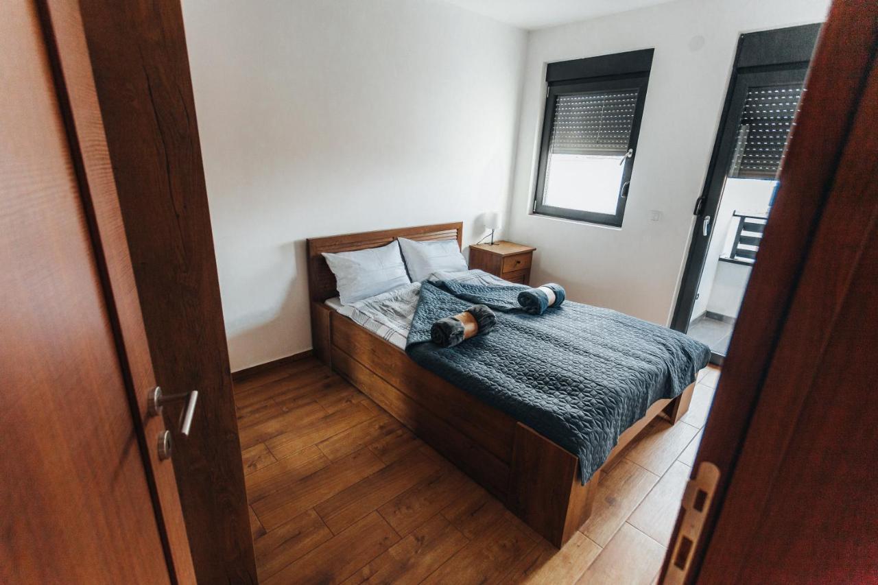 Backspace Apartments วรชาซ ภายนอก รูปภาพ